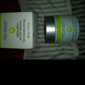 juice Beauty green apple Age Defy moisturizer set